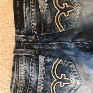 Rock Revival Capris